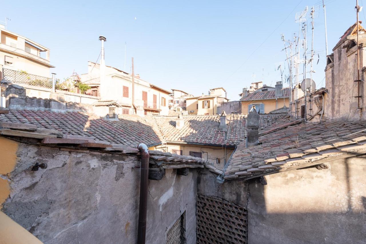 Stunning Campo De Fiori Apartment With Terrace Rome Buitenkant foto