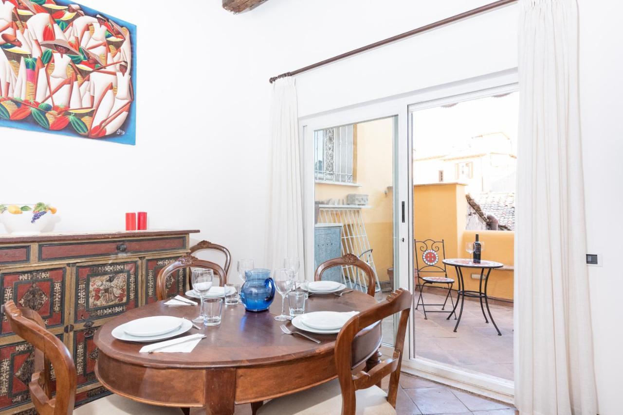 Stunning Campo De Fiori Apartment With Terrace Rome Buitenkant foto